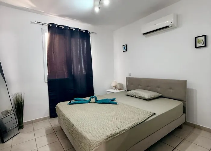 Kapparis Pleasure Familly Lounge Paralimni